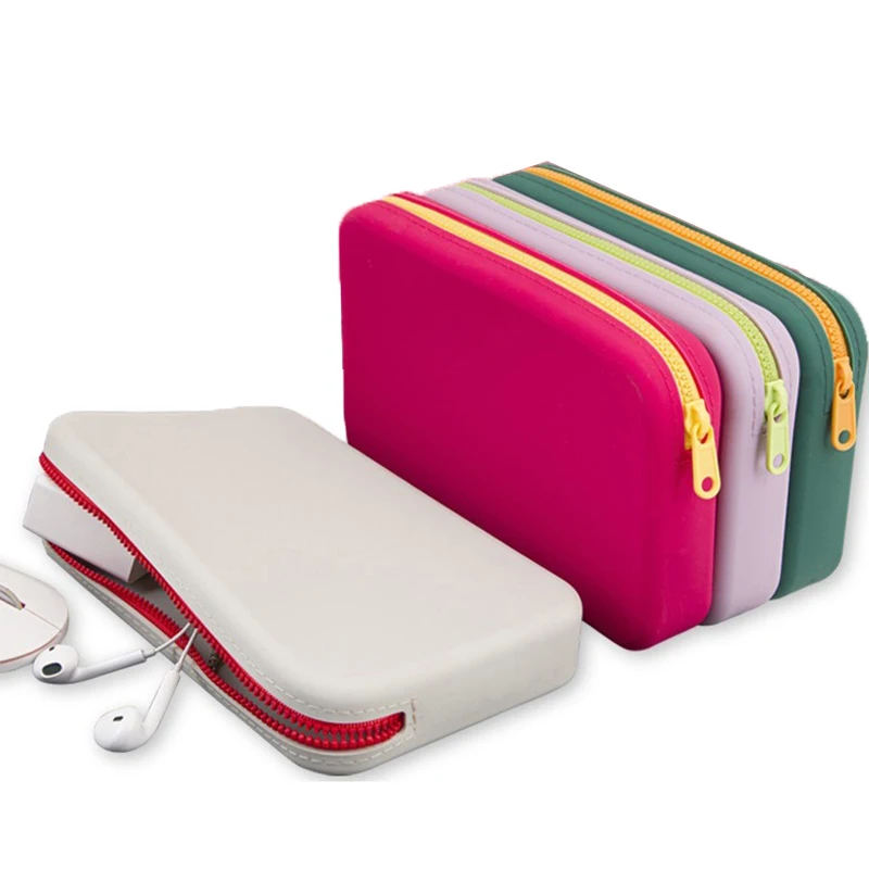 Square Silicone Cosmetic Storage Bag Large Capacity Travel Makeup Brush Holder Portable Cosmetic Waterproof Organizer
Square Silicone Cosmetic Storage Bag Large Capacity Travel Makeup Brush Holder Portable Cosmetic Waterproof Organizer