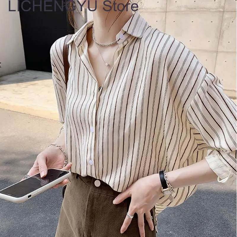 New Spring Loose Blouses Women Striped Shirts Long Sleeve Boyfriend Style Turndown Ladies Tops Autumn
New Spring Loose Blouses Women Striped Shirts Long Sleeve Boyfriend Style Turndown Ladies Tops Autumn