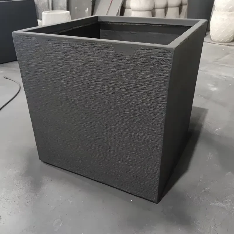 Rough Surface Hot Sale Fiberglass Cement square Planting Container Box Trough Textured Flower Pots
Rough Surface Hot Sale Fiberglass Cement square Planting Container Box Trough Textured Flower Pots