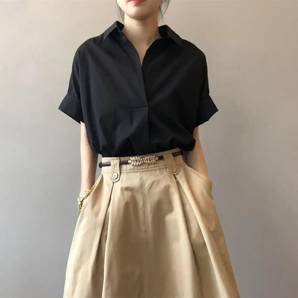 Natural Feel Women Shirt Stylish Women's Summer Shirt Lightweight Lapel Short Sleeve Tops for Office Casual Wear Solid Color
Natural Feel Women Shirt Stylish Women's Summer Shirt Lightweight Lapel Short Sleeve Tops for Office Casual Wear Solid Color