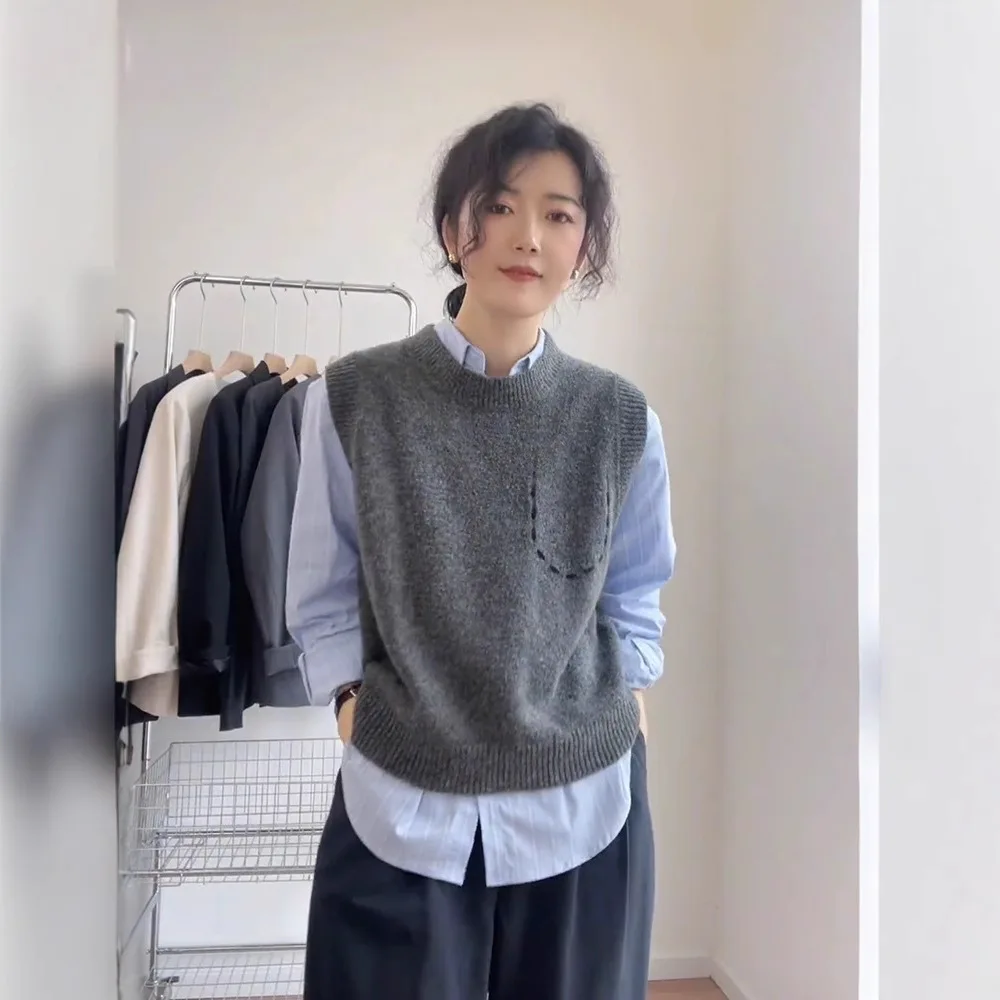 Vests Waistcoats Thin Womens Crop Tops For Woman Autumn Grunge Maillard Deconstruction Oblique Split Edge Patchwork Folk Vintage
Vests Waistcoats Thin Womens Crop Tops For Woman Autumn Grunge Maillard Deconstruction Oblique Split Edge Patchwork Folk Vintage