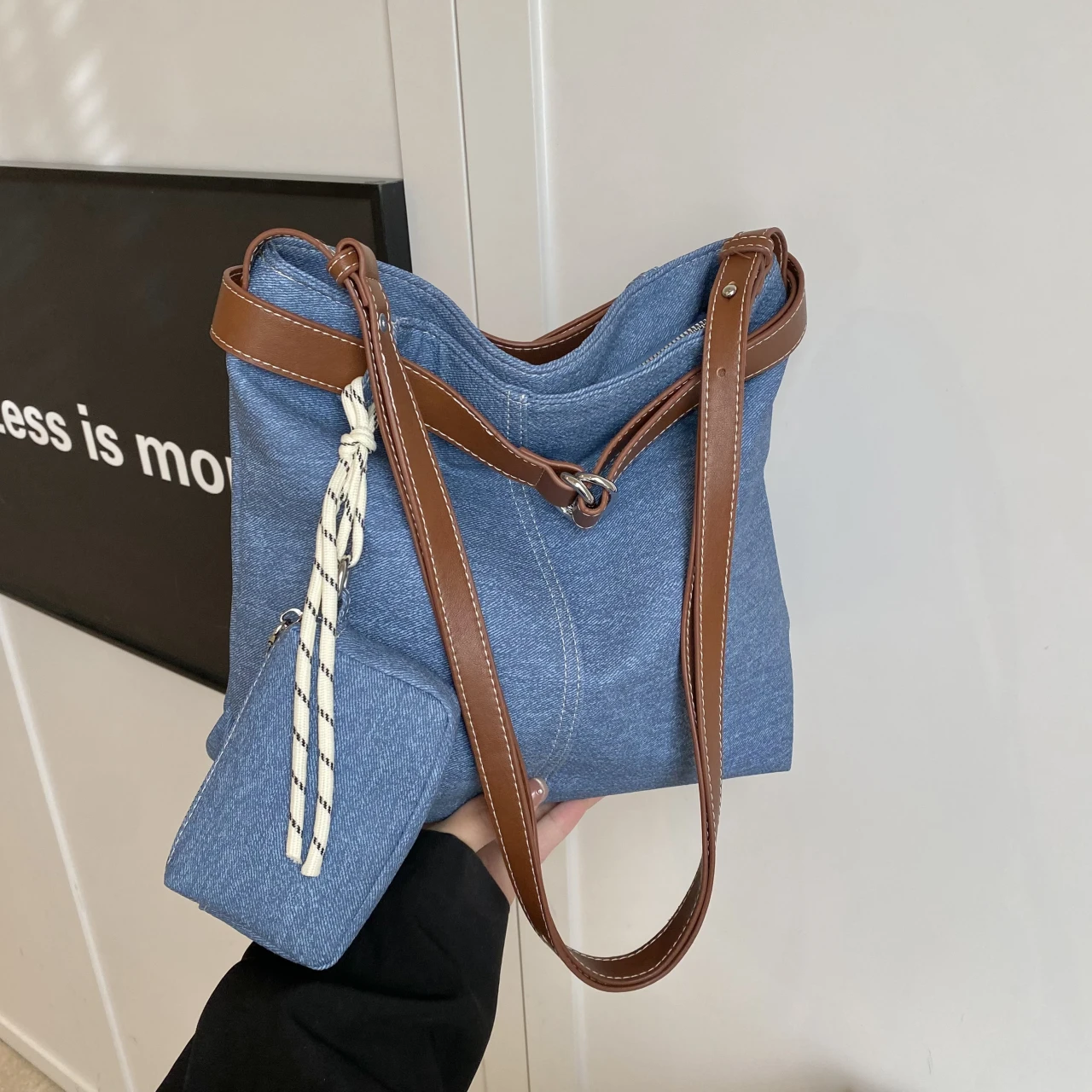 Vintage Blue Jean Handbag Designer Shoulder Bag With Mini Coin Purse Casual Fashion Pu Leather Messenger Bag Female Brand Bolsos
Vintage Blue Jean Handbag Designer Shoulder Bag With Mini Coin Purse Casual Fashion Pu Leather Messenger Bag Female Brand Bolsos