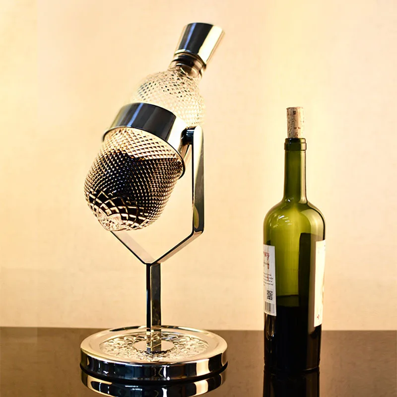 Hanging, Fast, Classical, Swinging, Red Wine, Decanter, High-end, Gift Box, Creative, Design, Exquisite, Light Luxury
Hanging, Fast, Classical, Swinging, Red Wine, Decanter, High-end, Gift Box, Creative, Design, Exquisite, Light Luxury