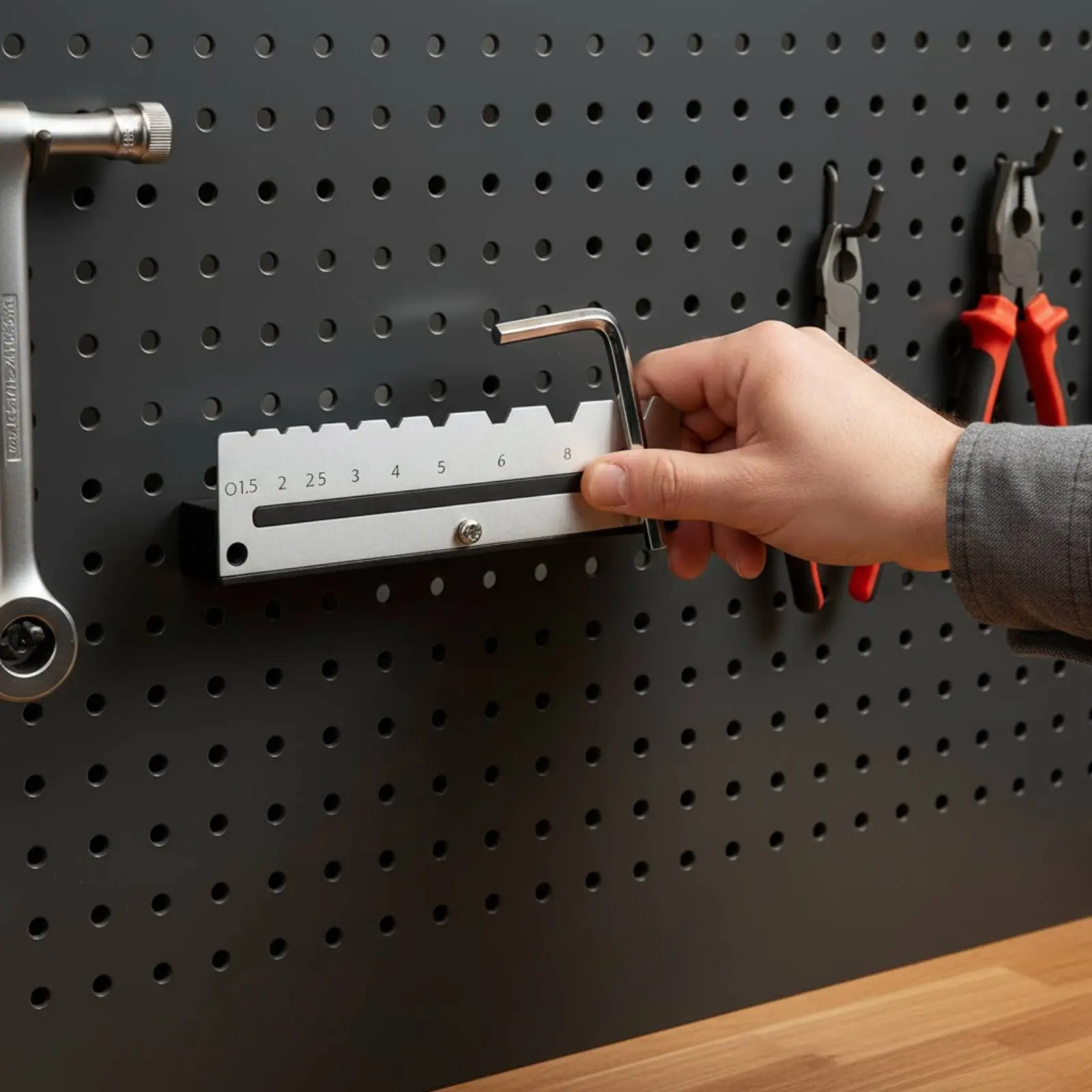 Wall Mount Hex Wrench Organizer Easy Reach Allen Wrench Rack Hex Key Holder Aluminum Alloy and Stainless Steel for Woodworkers
Wall Mount Hex Wrench Organizer Easy Reach Allen Wrench Rack Hex Key Holder Aluminum Alloy and Stainless Steel for Woodworkers