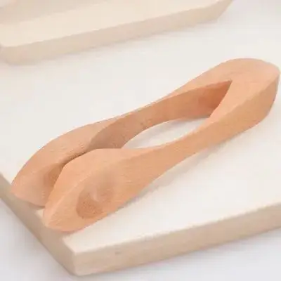 Fine Crafted Wooden Musical Spoon Smooth Burr-Free Surface Child Percussion Instrument for Christmas Thanksgiving Parties Stage
Fine Crafted Wooden Musical Spoon Smooth Burr-Free Surface Child Percussion Instrument for Christmas Thanksgiving Parties Stage