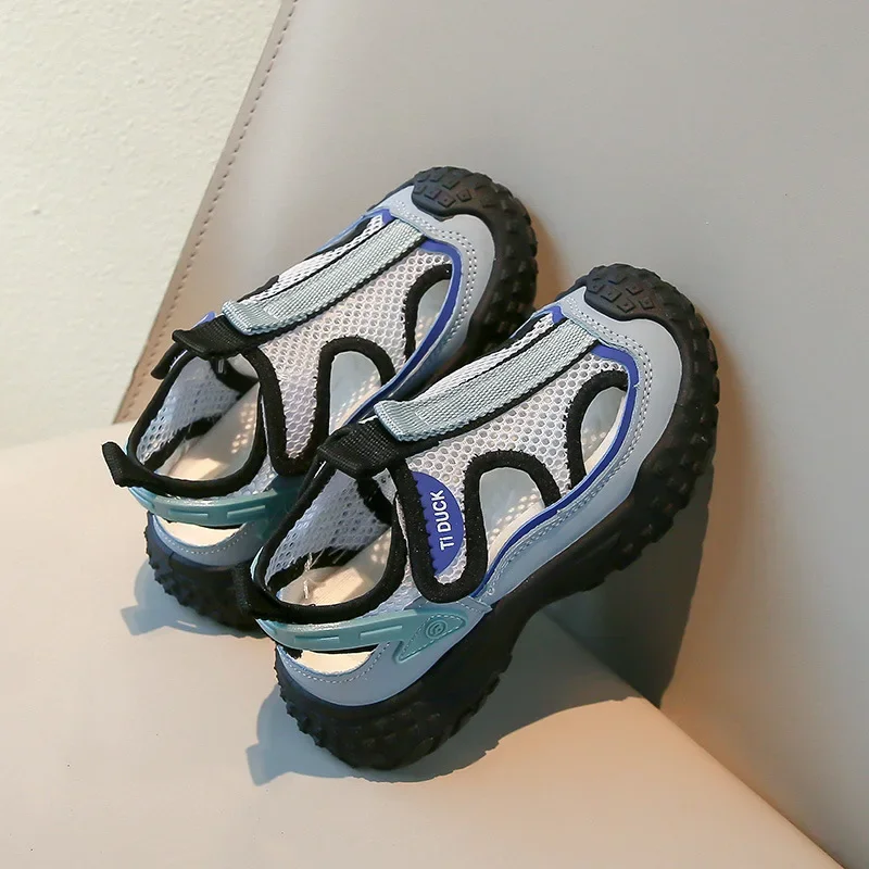Children Running Shoes Mesh Breathable Kids Sandals Casual Non-slip 2025 Summer New Students Sports Sandals Toes Capped Sweet
Children Running Shoes Mesh Breathable Kids Sandals Casual Non-slip 2025 Summer New Students Sports Sandals Toes Capped Sweet