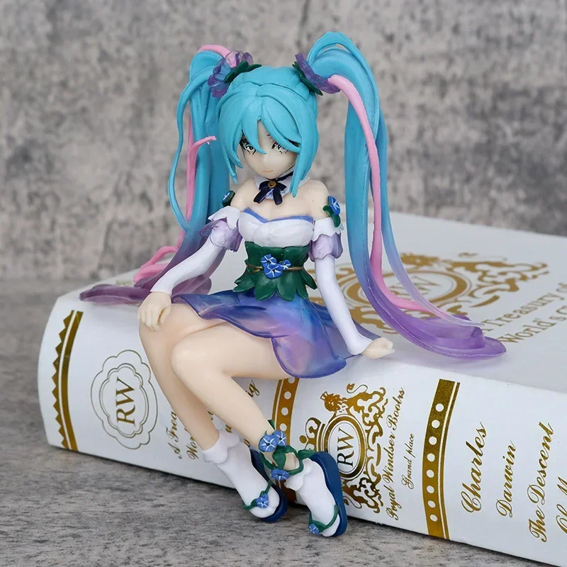 Hatsune Miku Family Anime Girl Figures VOCALOID Morning Glory Fairy Miku Sitting Posture PVC Doll Model Kids Toys Birthday Gifts
Hatsune Miku Family Anime Girl Figures VOCALOID Morning Glory Fairy Miku Sitting Posture PVC Doll Model Kids Toys Birthday Gifts