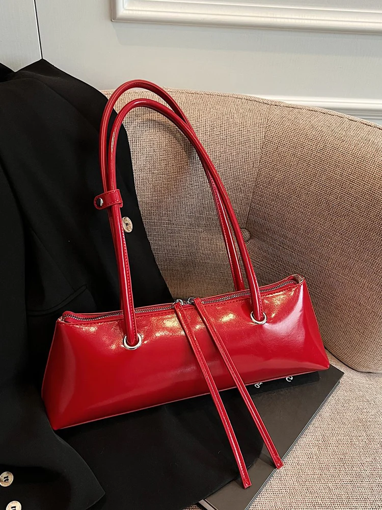 New Women Red Shoulder Bag Korean Version Simple Solid PU Leather Underarm Bags 2025 Elegant Female Dating Handbags
New Women Red Shoulder Bag Korean Version Simple Solid PU Leather Underarm Bags 2025 Elegant Female Dating Handbags
