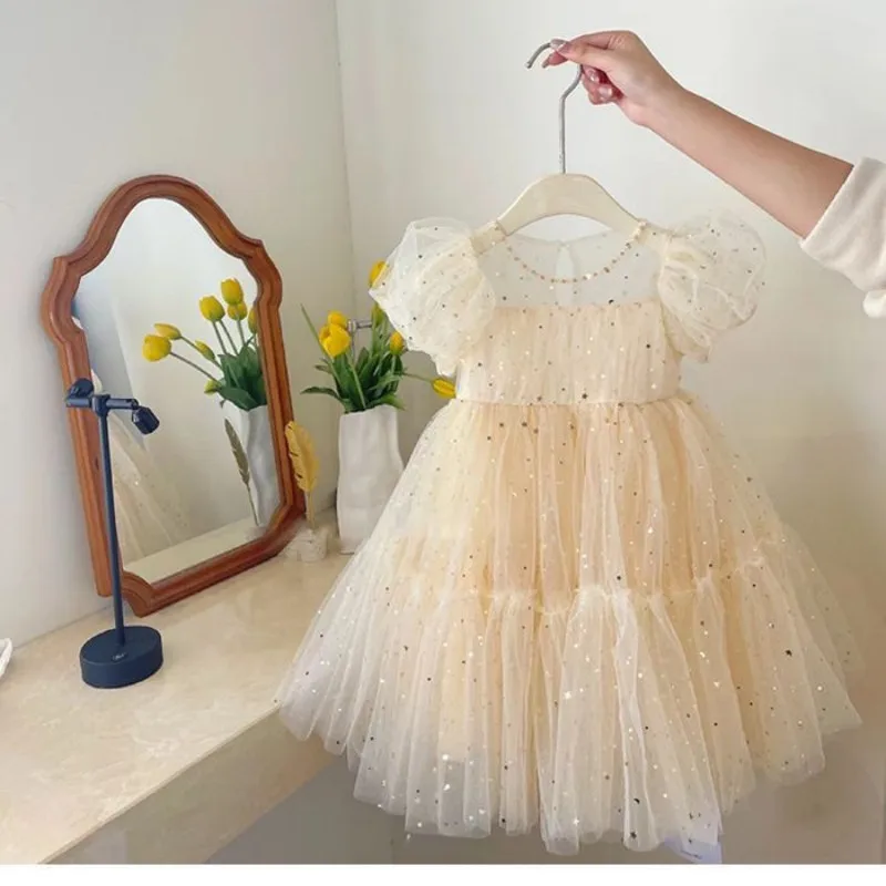 New Girls Dress Summer Trendy Bubble Sleeves Fluffy Gauze Exuding Princess Style Kids Dreamy Wedding Flower Girl Gown Dress
New Girls Dress Summer Trendy Bubble Sleeves Fluffy Gauze Exuding Princess Style Kids Dreamy Wedding Flower Girl Gown Dress
