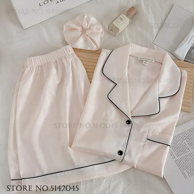 Summer Female Pajamas 2PCS Set Loungewear Pink Jacquard Butterfly Short Sleeve Shorts Pijamas Suit Loose Silk Satin Homewear
Summer Female Pajamas 2PCS Set Loungewear Pink Jacquard Butterfly Short Sleeve Shorts Pijamas Suit Loose Silk Satin Homewear