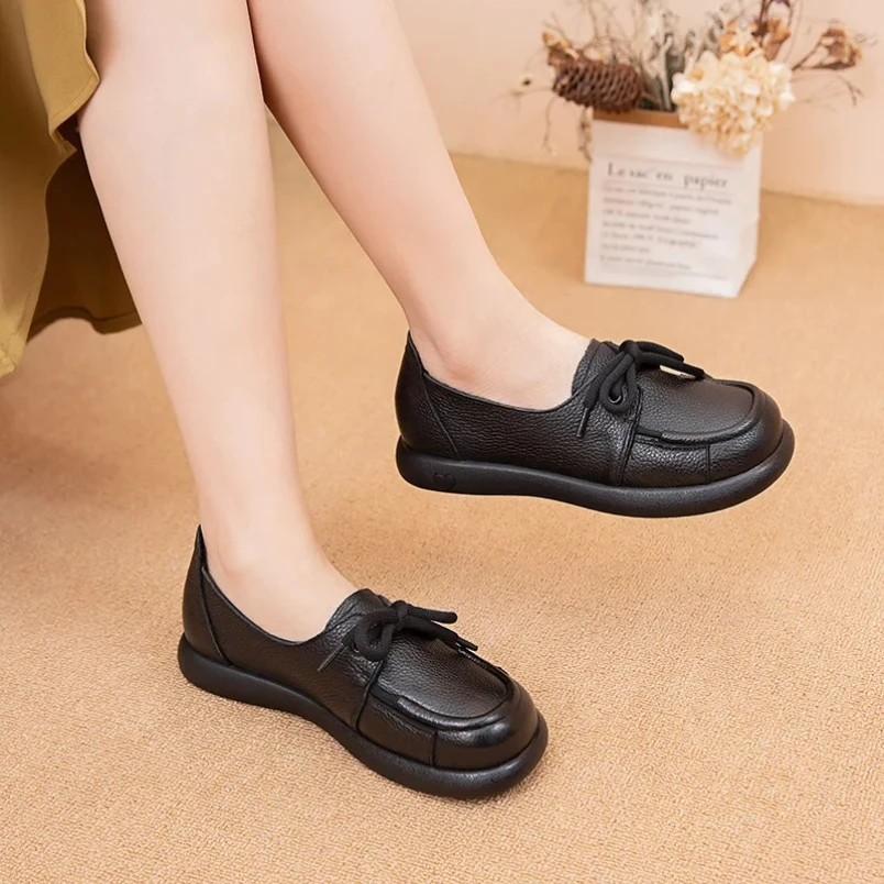 2025 Премиум Верхний слой коровьей кожи на мягкой подошве Женская обувь на плоской подошве Осенние повседневные кроссовки с круглым носком и глубоким вырезом на шнуровке большого размера
2025 Премиум Верхний слой коровьей кожи на мягкой подошве Женская обувь на плоской подошве Осенние повседневные кроссовки с круглым носком и глубоким вырезом на шнуровке большого размера