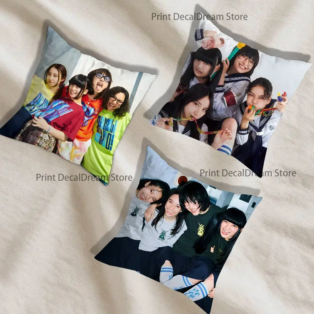 Band A-Atarashii G-Gakko Printed Pillow Cover Cushion Case Simple Sofa Pillow Case No Pillow Core
Band A-Atarashii G-Gakko Printed Pillow Cover Cushion Case Simple Sofa Pillow Case No Pillow Core