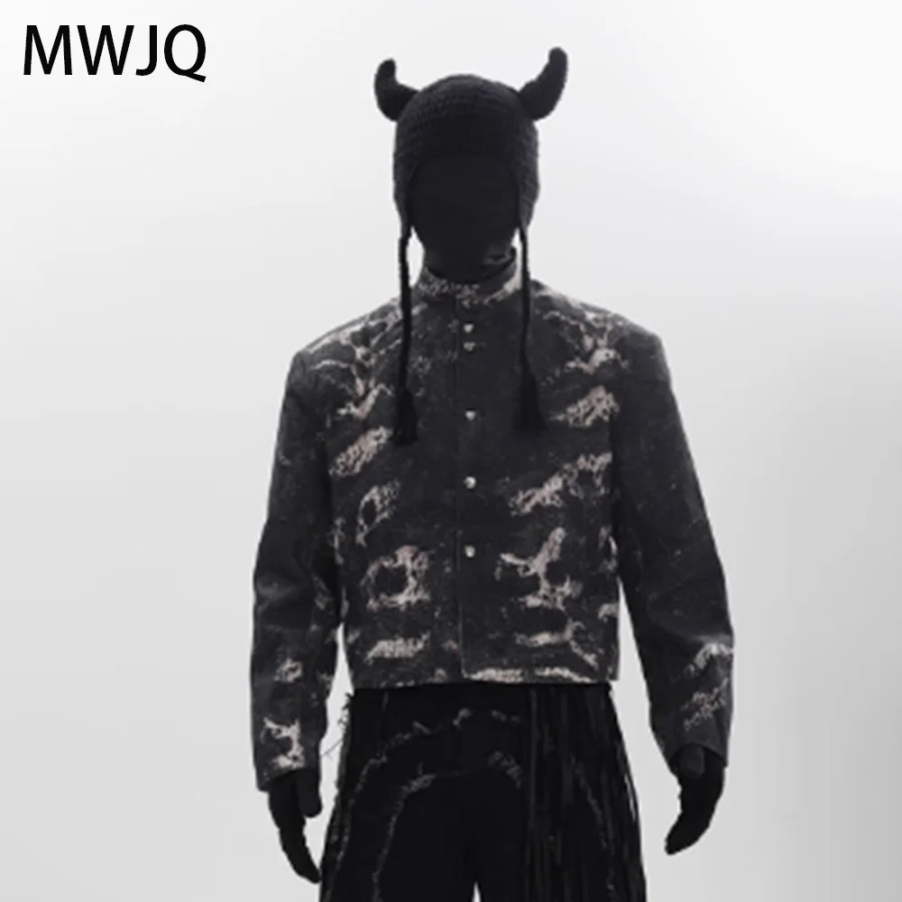 MWJQ Printed Texture Design Male Jacket Stand Collar Shoulder Pad Hamdsome Short Coats Men's 2025 Spring New Tops Tide 010221
MWJQ Printed Texture Design Male Jacket Stand Collar Shoulder Pad Hamdsome Short Coats Men's 2025 Spring New Tops Tide 010221