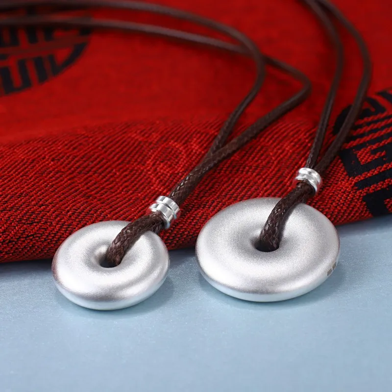 1PCS Real 999 Pure Silver Pendant Women Man's Women Matte Finish Lucky Circle Solid Round Pendant 10g/15g
1PCS Real 999 Pure Silver Pendant Women Man's Women Matte Finish Lucky Circle Solid Round Pendant 10g/15g