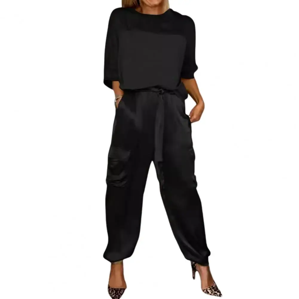 Women Breathable Lightweight Suit Spring Summer Fall Two-piece Suit Stylish Satin Women's Top Pants Set Soft Breathable Blouse
Women Breathable Lightweight Suit Spring Summer Fall Two-piece Suit Stylish Satin Women's Top Pants Set Soft Breathable Blouse