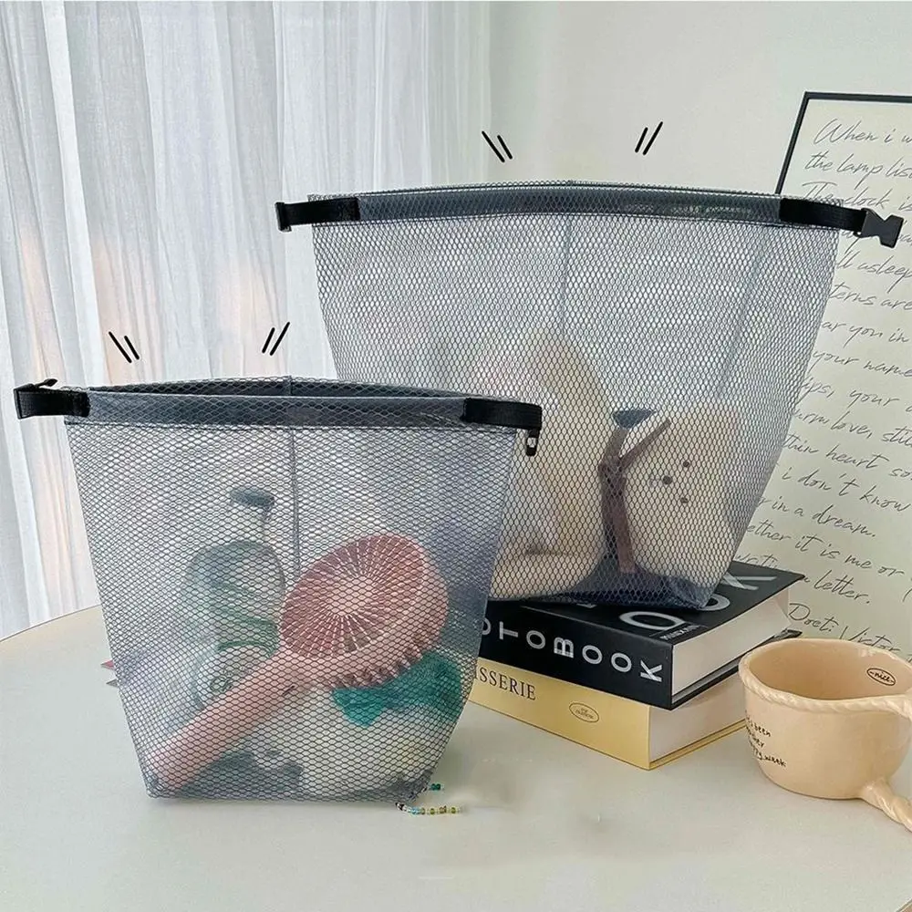 Durable Waterproof Large Clear Tote Bag Fashion Handle Makeup Bag Lightweight Large Capacity Cosmetic Storage Pouch Sports
Durable Waterproof Large Clear Tote Bag Fashion Handle Makeup Bag Lightweight Large Capacity Cosmetic Storage Pouch Sports