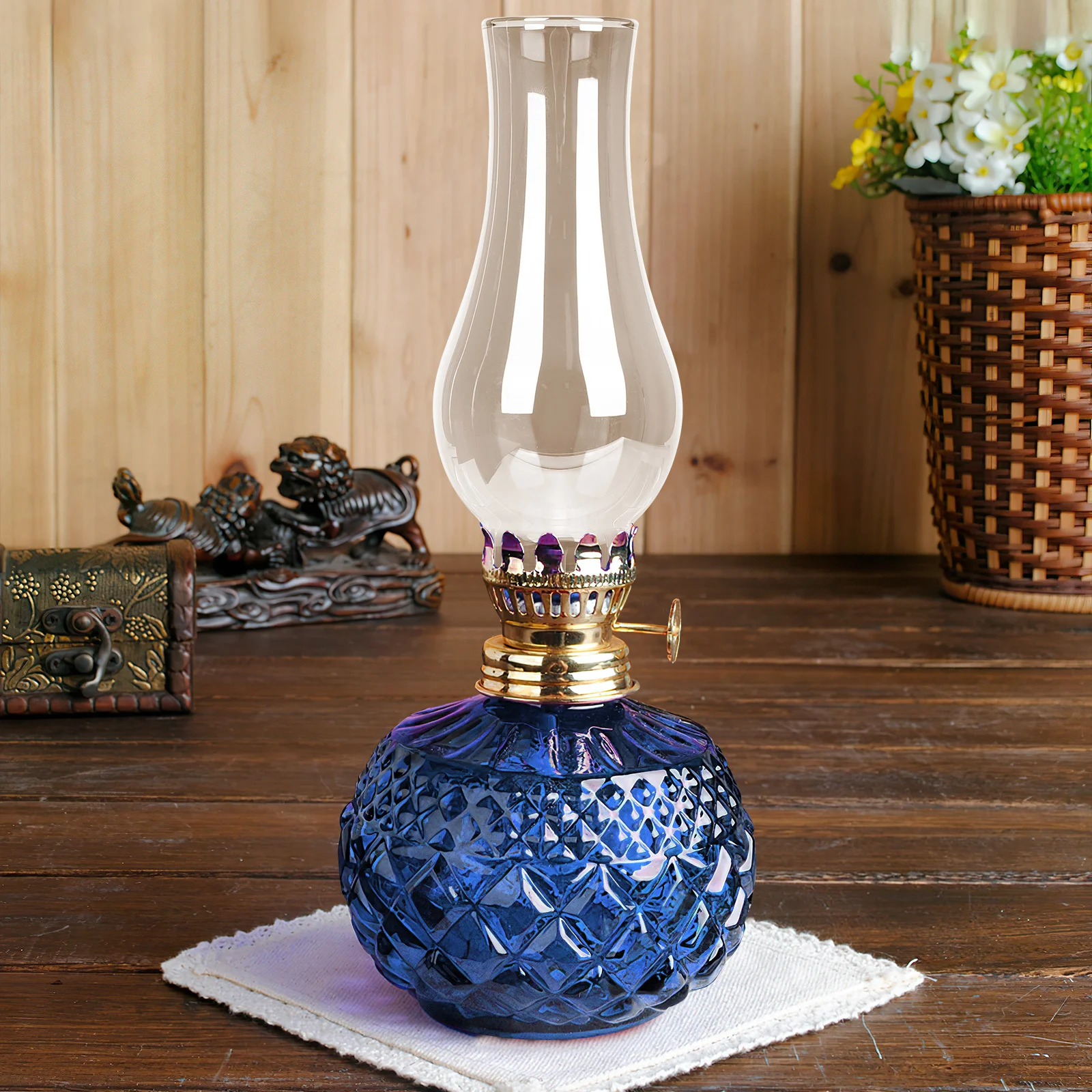 Glass Lamp Shade Replacement Oil Lamp Chimney Durable Heat Resistant Globe for Steady Flame and Vintage Atmosphere
Glass Lamp Shade Replacement Oil Lamp Chimney Durable Heat Resistant Globe for Steady Flame and Vintage Atmosphere