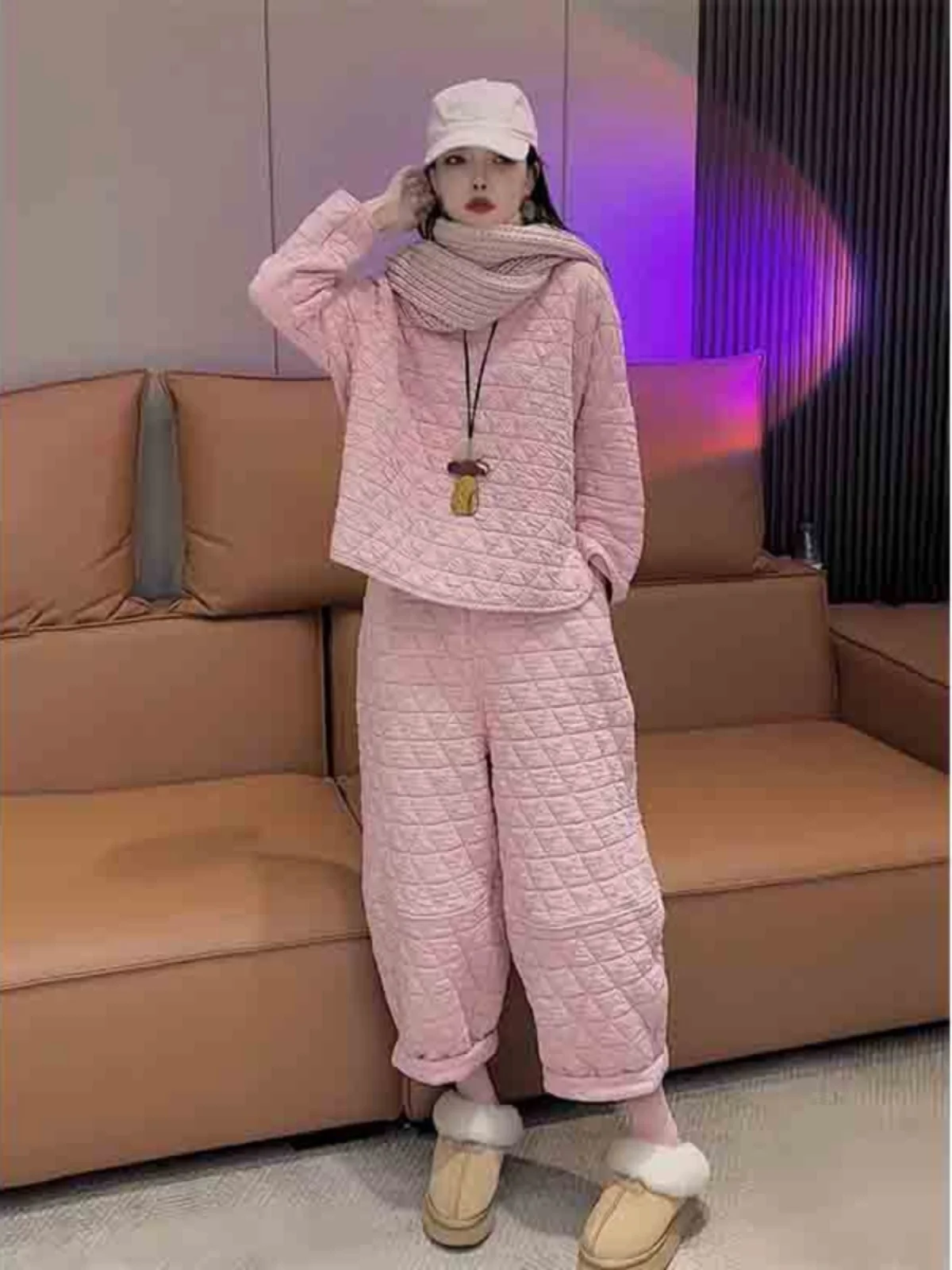 Fashion Anti-Aging Cotton Blend Thickened Casual Spring Set Women's Loose Fit High Waist Pants round Neck Short Sleeve Top
Fashion Anti-Aging Cotton Blend Thickened Casual Spring Set Women's Loose Fit High Waist Pants round Neck Short Sleeve Top