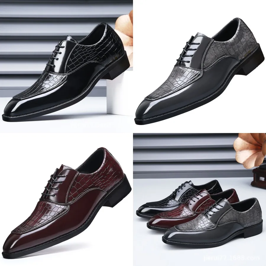 - new men's shoes crocodile pattern carved flower large size fashion shoes business casual men's leather shoes - size 38
- new men's shoes crocodile pattern carved flower large size fashion shoes business casual men's leather shoes - size 38