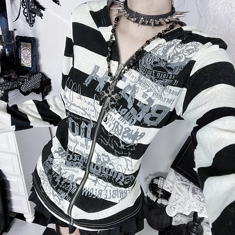 Y2K New Fashion Letter Print Casual Striped Zip-up Hoodied Jacket Gothic Black White Stripes Long Sleeve Hoodie Women Autumn
Y2K New Fashion Letter Print Casual Striped Zip-up Hoodied Jacket Gothic Black White Stripes Long Sleeve Hoodie Women Autumn