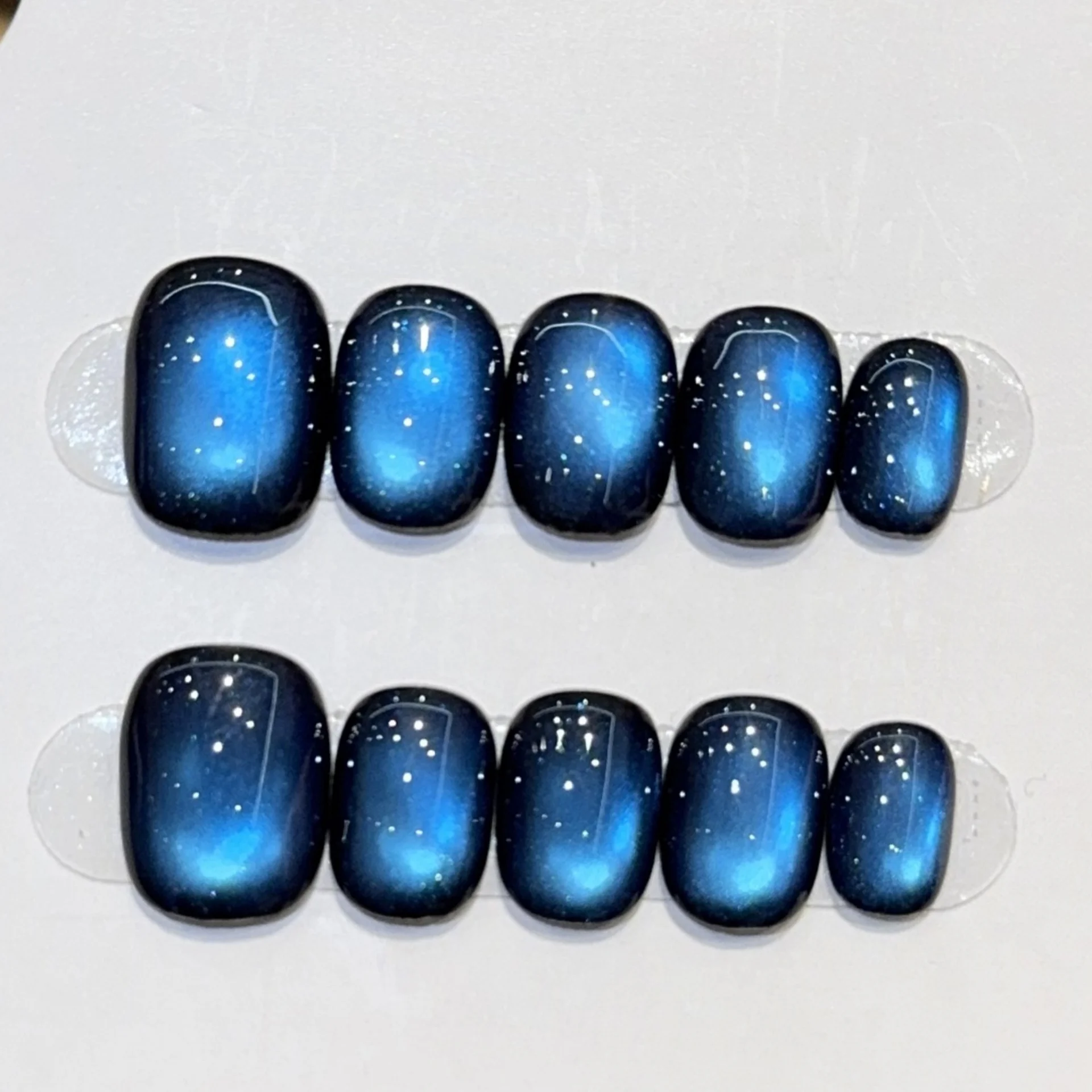 10Pcs Blue Cat's Eye Handmade Press on Nails Tips Pure Square Fake Nails Wearable Stick on Nail Simple Short Round False Nail
10Pcs Blue Cat's Eye Handmade Press on Nails Tips Pure Square Fake Nails Wearable Stick on Nail Simple Short Round False Nail