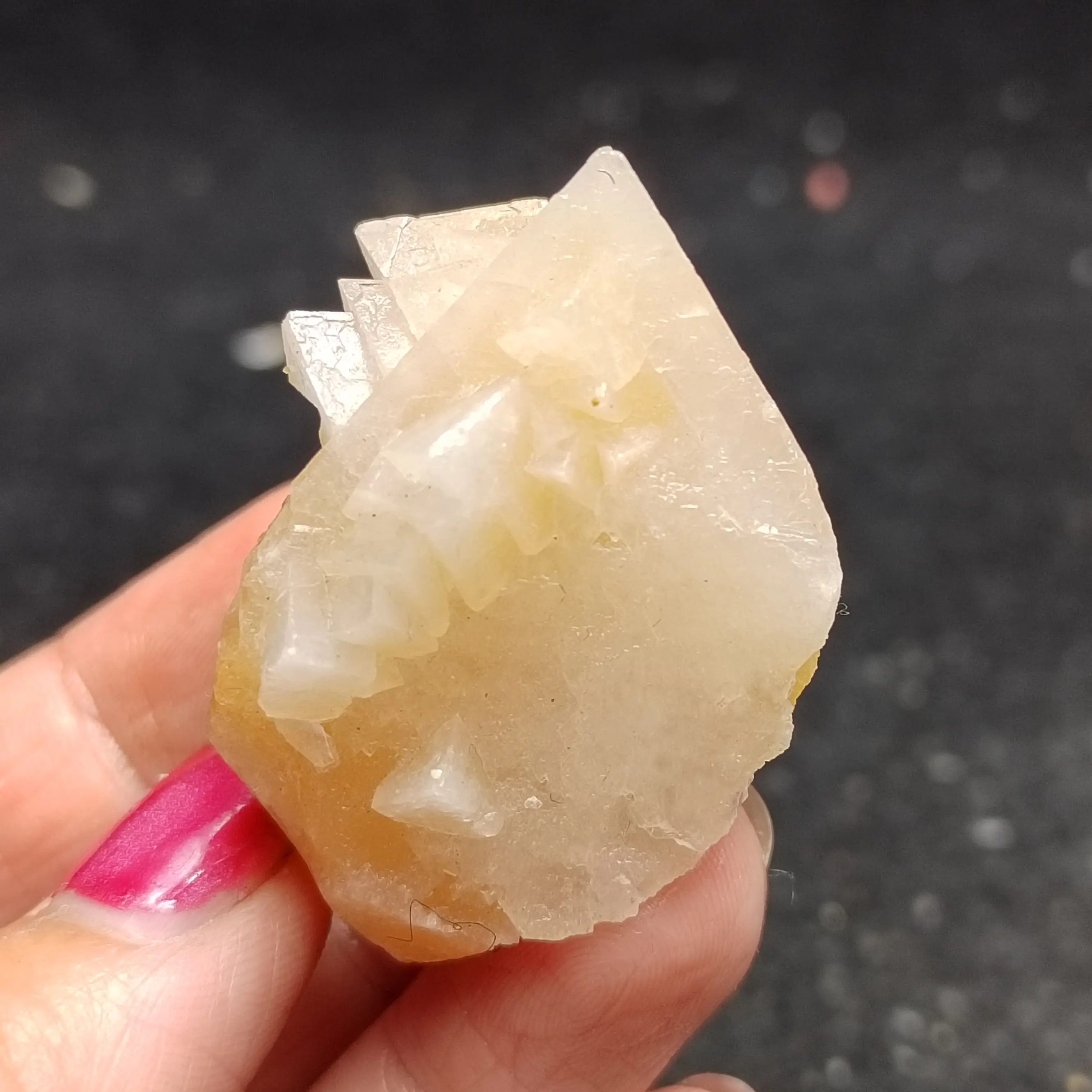 36gNatural triangular calcite crystal mineral specimen healing energy stone home decoration CRYSTAL QUARTZ GEM
36gNatural triangular calcite crystal mineral specimen healing energy stone home decoration CRYSTAL QUARTZ GEM