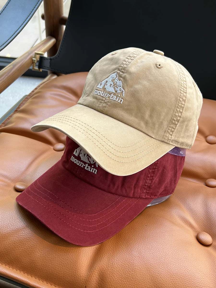 Outdoor leisure soft top men's and women's baseball caps couple mountaineering caps
Outdoor leisure soft top men's and women's baseball caps couple mountaineering caps