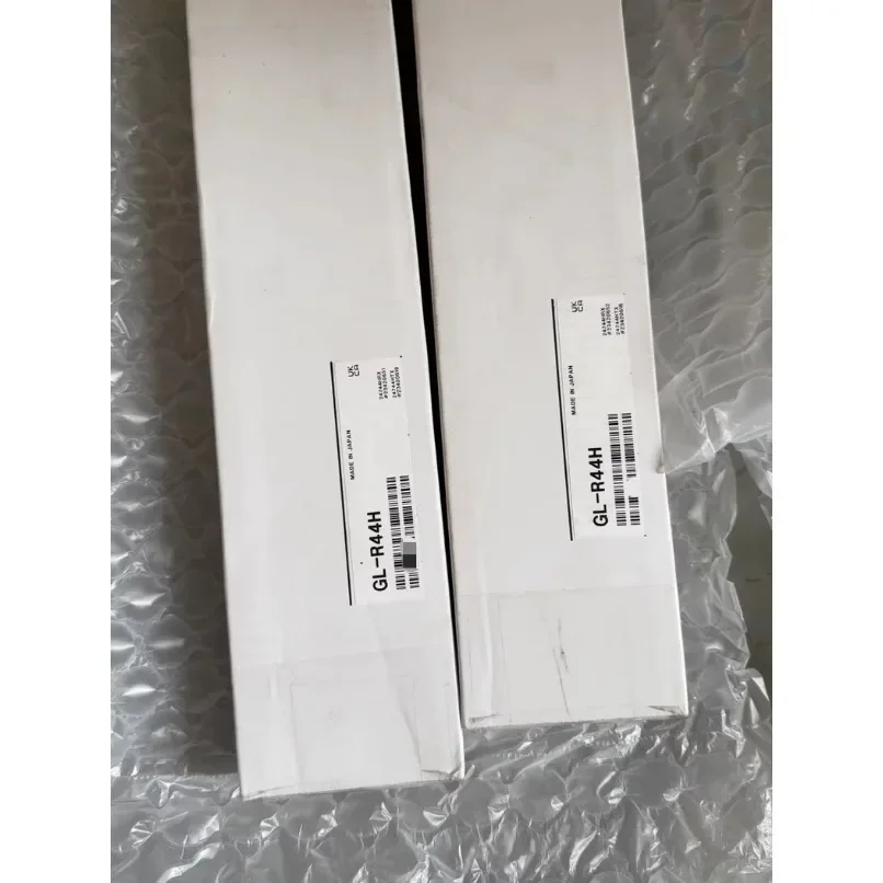 1PC GL-R44H Keyence Safety Light curtain NEW #familitrade
1PC GL-R44H Keyence Safety Light curtain NEW #familitrade