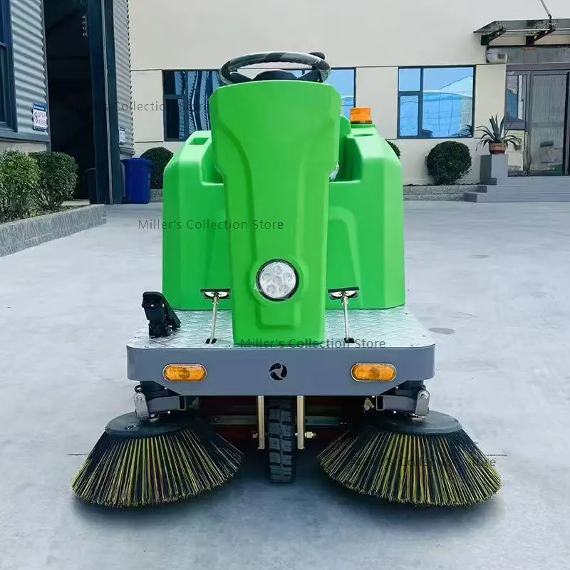 Mobile Fully Enclosed Ride-On Industrial Small Electric Manual Street Sweeper Truck Machine Car for Sale