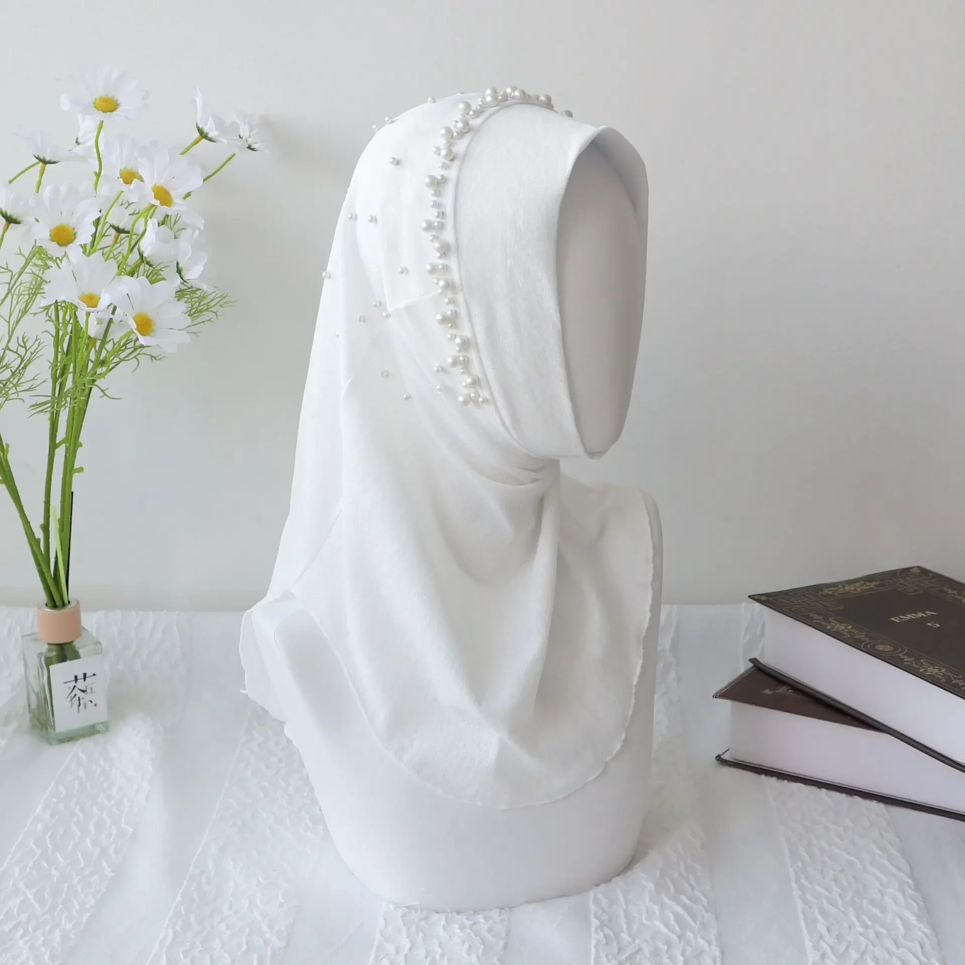 One Piece Amira Muslim Women Beaded Hijab Arabic Headscarf Islam Head Wrap Instant Scarf Turban Pull On Ready Made To Wear Niqab
One Piece Amira Muslim Women Beaded Hijab Arabic Headscarf Islam Head Wrap Instant Scarf Turban Pull On Ready Made To Wear Niqab