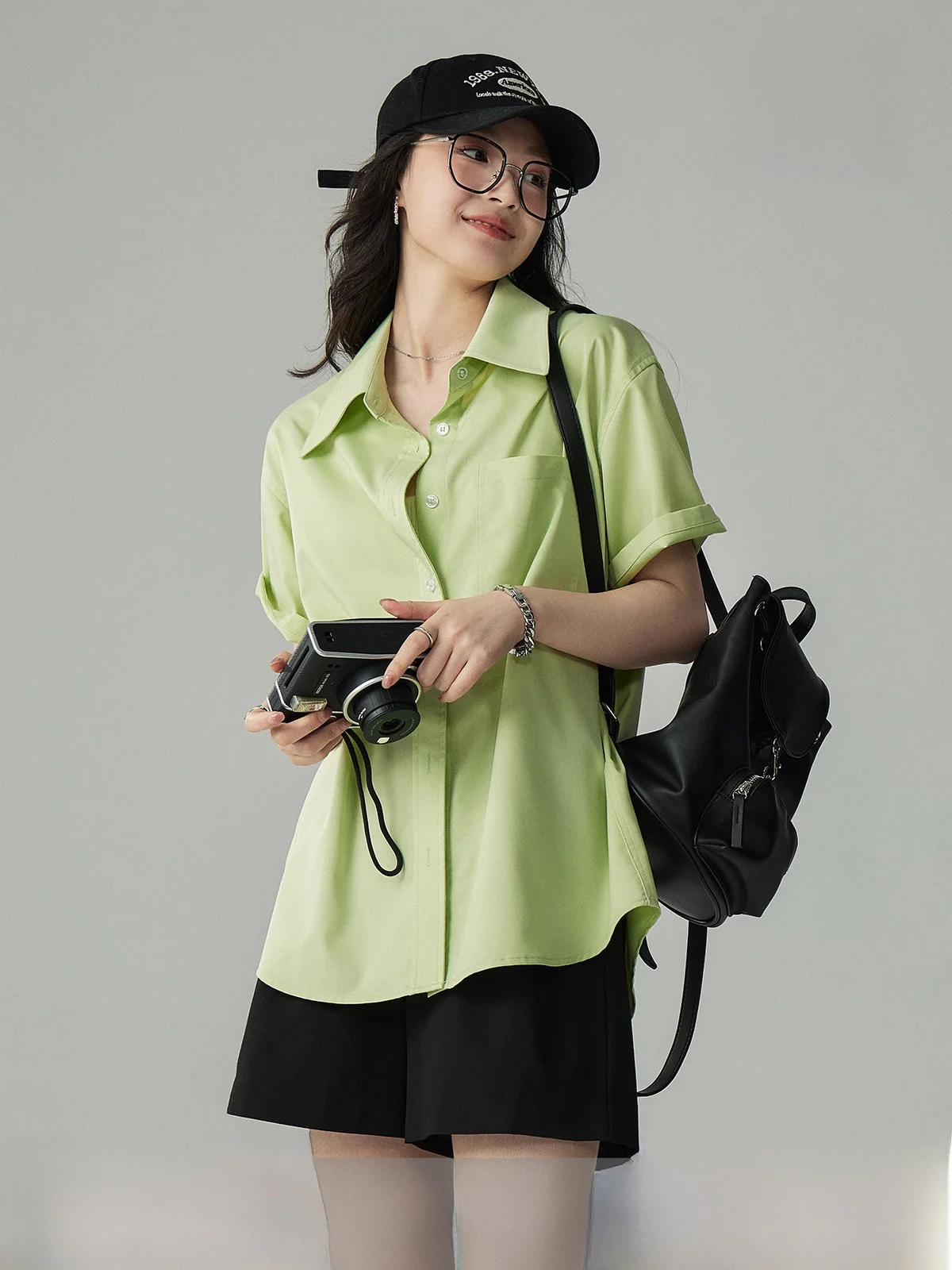 Chic Casual Loose Women's Short Sleeve Shirt Yellow Green Versatile College Style Slimming Summer Fashionable Button up Top
Chic Casual Loose Women's Short Sleeve Shirt Yellow Green Versatile College Style Slimming Summer Fashionable Button up Top