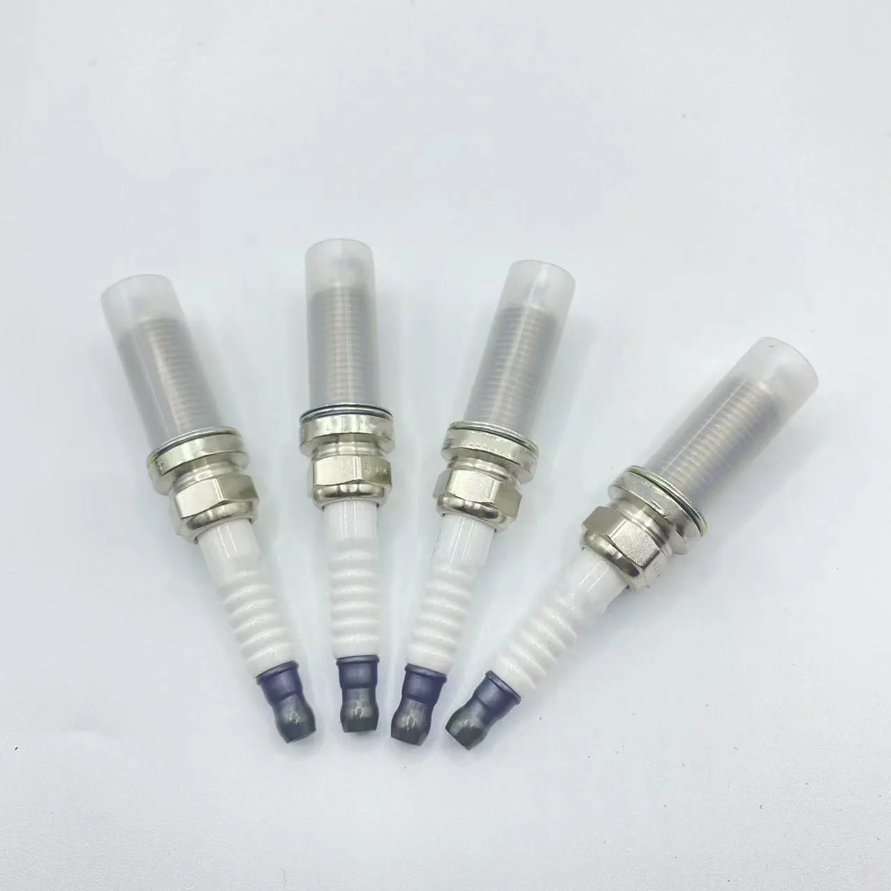 4pcs 90919-01253 SC20HR11 Brand New Iridium Spark Plug For Toyot-a Coroll-a Prius- Lexus-Sci-on 90919 01253 SC20HR-11 9091901253
4pcs 90919-01253 SC20HR11 Brand New Iridium Spark Plug For Toyot-a Coroll-a Prius- Lexus-Sci-on 90919 01253 SC20HR-11 9091901253
