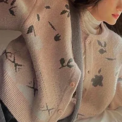 New Korean Loose 2025 Round Neck Sweater Cardigan Jacket, Spring and Autumn Knitted Slimming Short Top, Pink
New Korean Loose 2025 Round Neck Sweater Cardigan Jacket, Spring and Autumn Knitted Slimming Short Top, Pink
