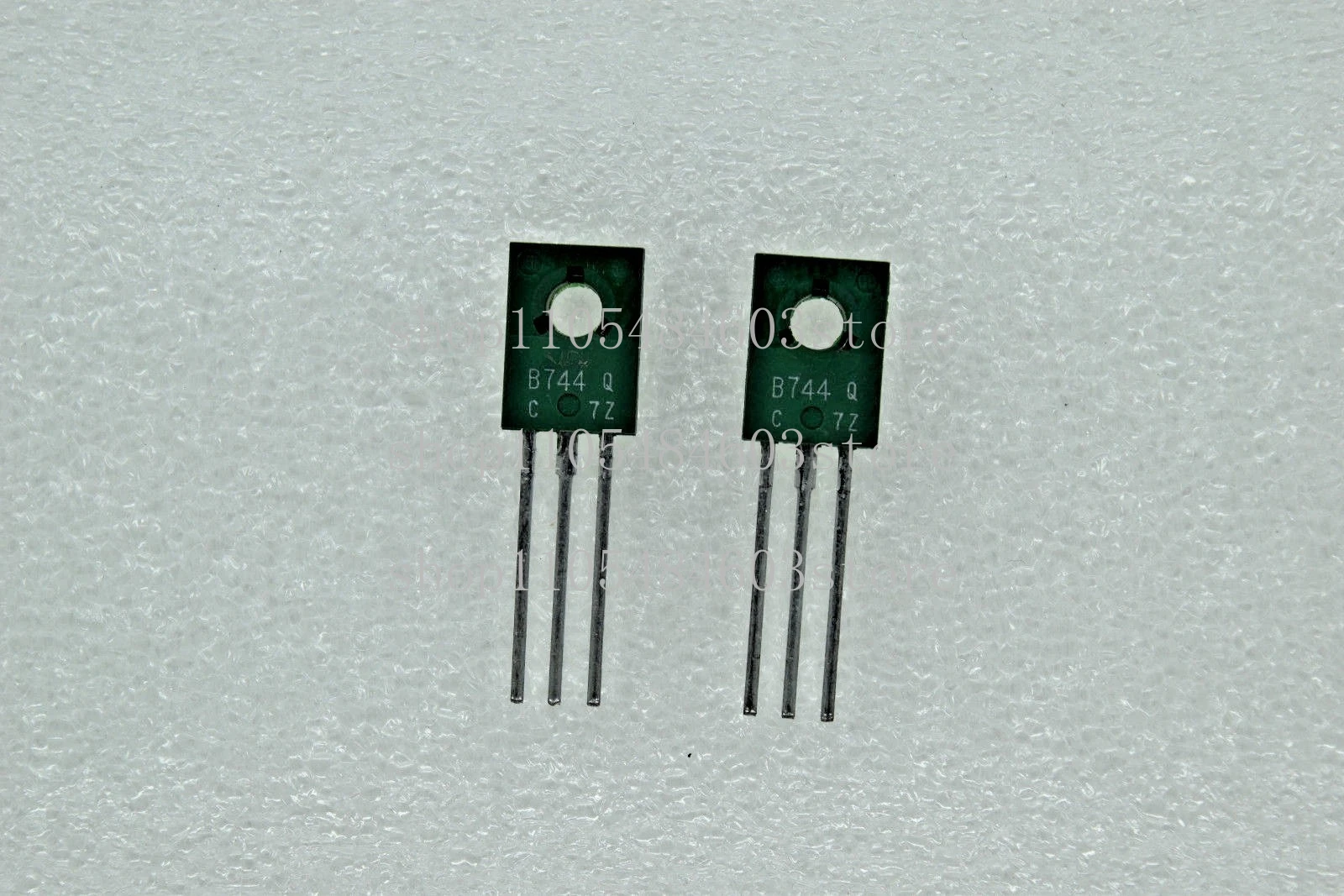 (2PCS)2SB744 Original New for Nec Transistor
(2PCS)2SB744 Original New for Nec Transistor
