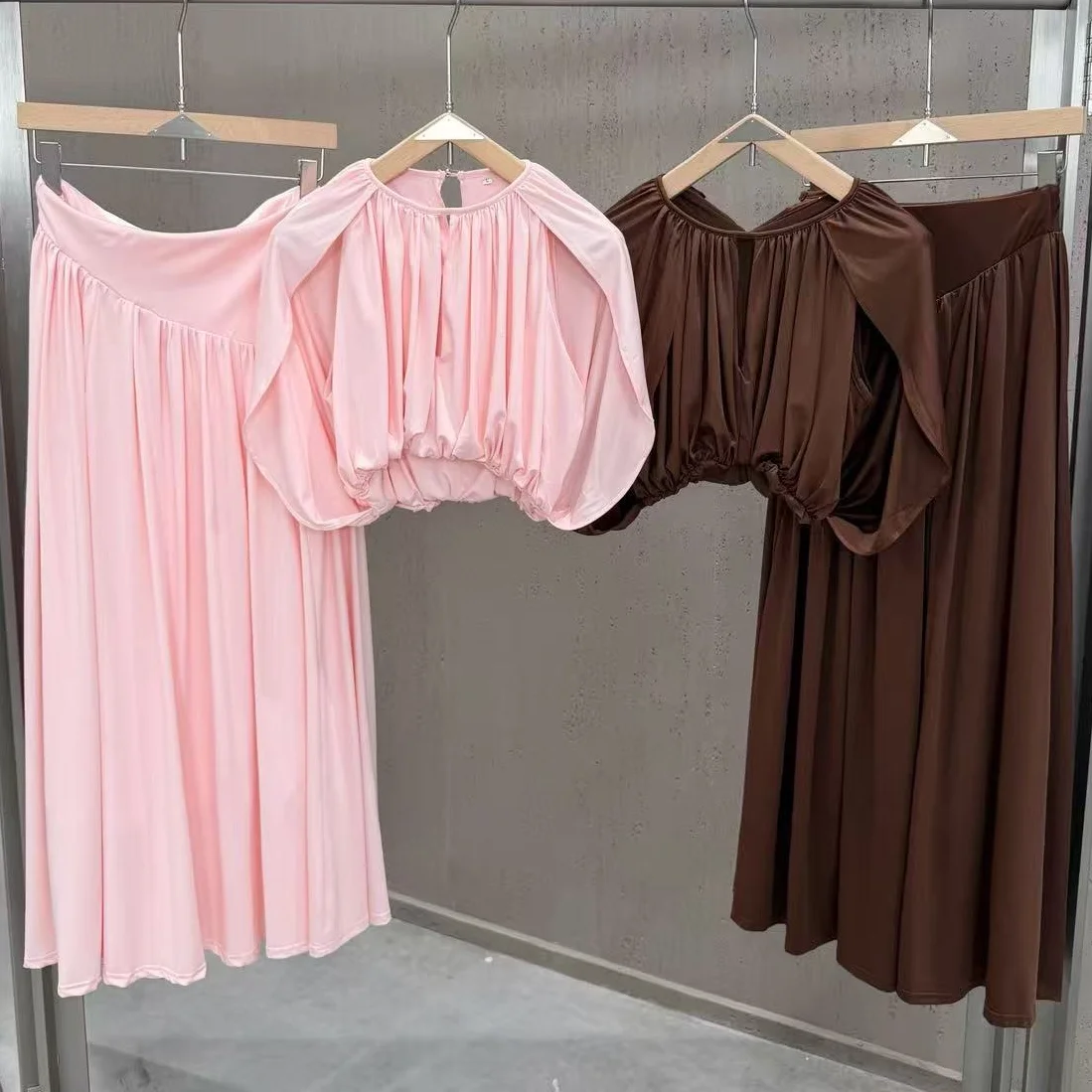 2026 Summer Round Neck Ruched Cape Top + Midi Skirt Set - Designer Inspired, Chic & Trendy 2 Pieces Suit for Women
2026 Summer Round Neck Ruched Cape Top + Midi Skirt Set - Designer Inspired, Chic & Trendy 2 Pieces Suit for Women