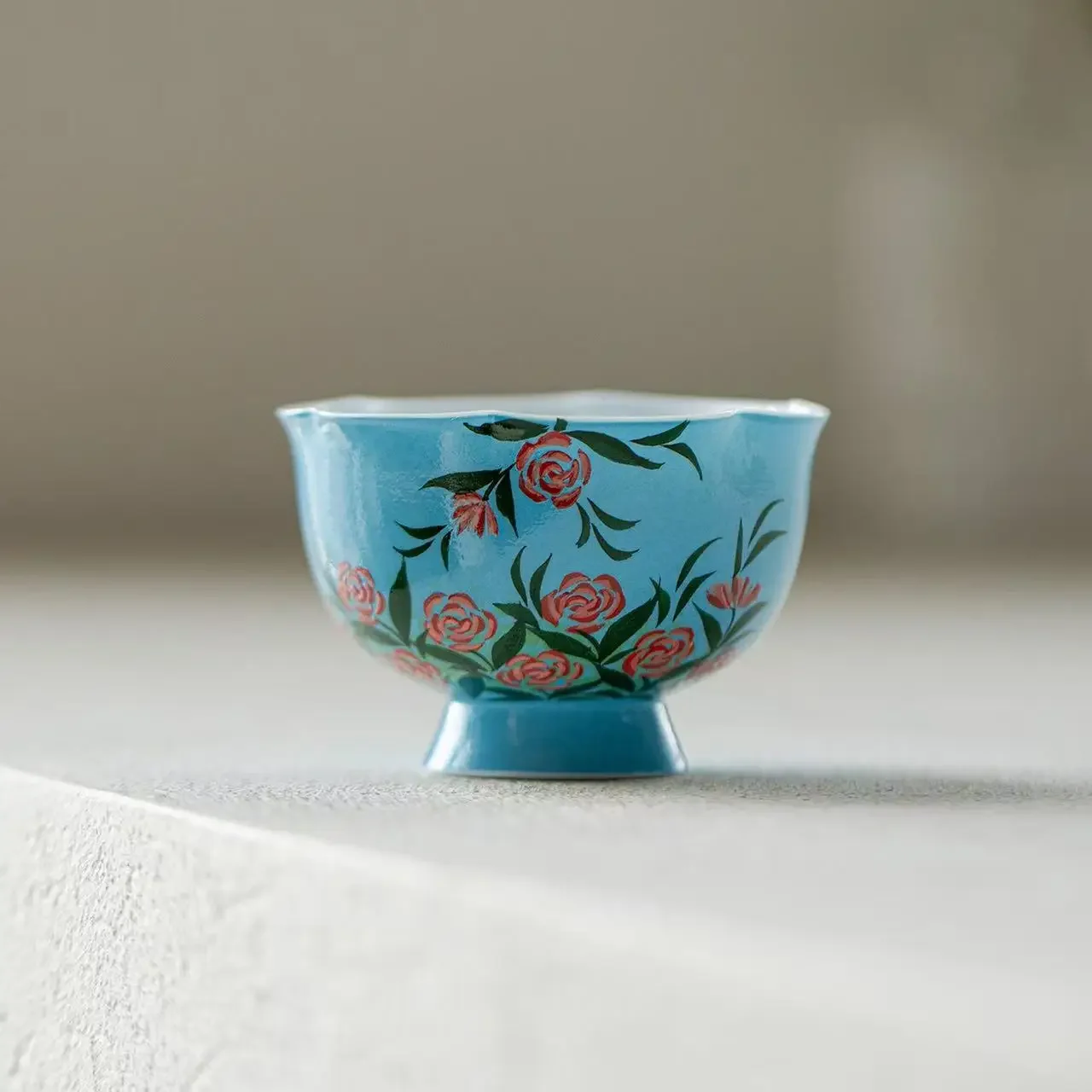 2Pc 60ML Oil Painting Style Rose High Value Hand-painted Ceramic Master Cup Household High Foot Flower Mouth Teacup Tea Ceremony
2Pc 60ML Oil Painting Style Rose High Value Hand-painted Ceramic Master Cup Household High Foot Flower Mouth Teacup Tea Ceremony