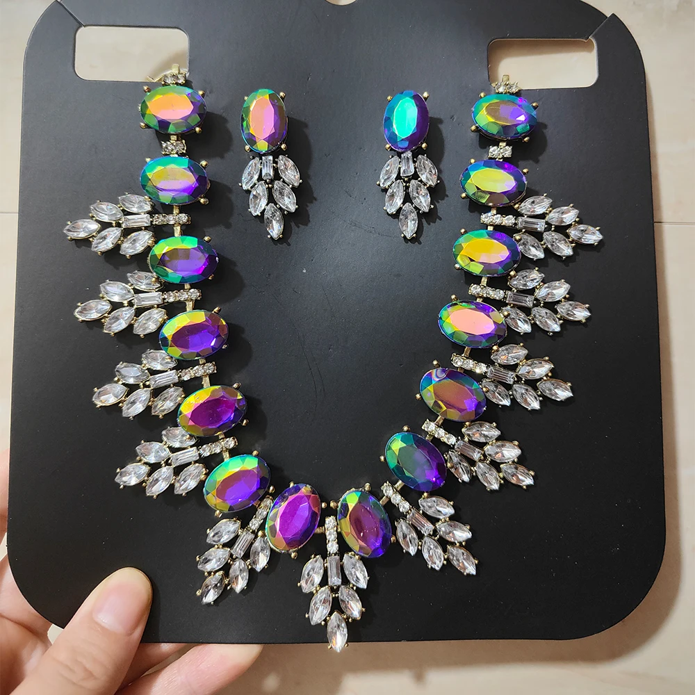 Costume Jewelry Vintage Gold Color Iridescent AB Blue Pink Crystal Rhinestone Statement Necklace and Earrings Set for Women
Costume Jewelry Vintage Gold Color Iridescent AB Blue Pink Crystal Rhinestone Statement Necklace and Earrings Set for Women