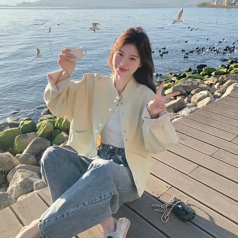 Женские куртки, зимнее пальто, женское индивидуальное красивое осеннее тканевое мешковатое праздничное замшевое облегающее платье с застежкой на талии
Женские куртки, зимнее пальто, женское индивидуальное красивое осеннее тканевое мешковатое праздничное замшевое облегающее платье с застежкой на талии