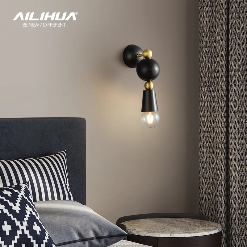 All copper wall lamp bedroom headlamp simple and minimal light luxury master bedroom creative 2022 new Zhongshan lamps
All copper wall lamp bedroom headlamp simple and minimal light luxury master bedroom creative 2022 new Zhongshan lamps