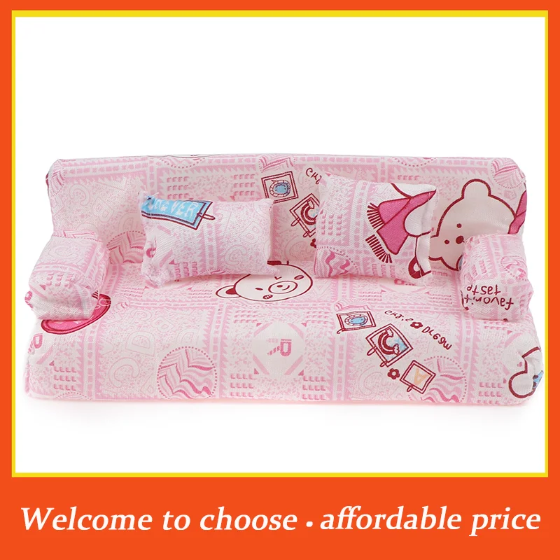 TH 1pc New and high quality Dollhouse small Floral Fabric sofa set Furniture with 2 Pillow Doll accessories
TH 1pc New and high quality Dollhouse small Floral Fabric sofa set Furniture with 2 Pillow Doll accessories