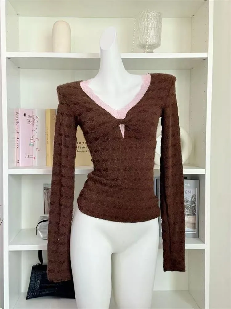 Карамельный вязаный свитер с V-образным вырезом для женщин, осенне-зимний, с меховой подкладкой, уникальный красивый топ в корейском стиле
Карамельный вязаный свитер с V-образным вырезом для женщин, осенне-зимний, с меховой подкладкой, уникальный красивый топ в корейском стиле