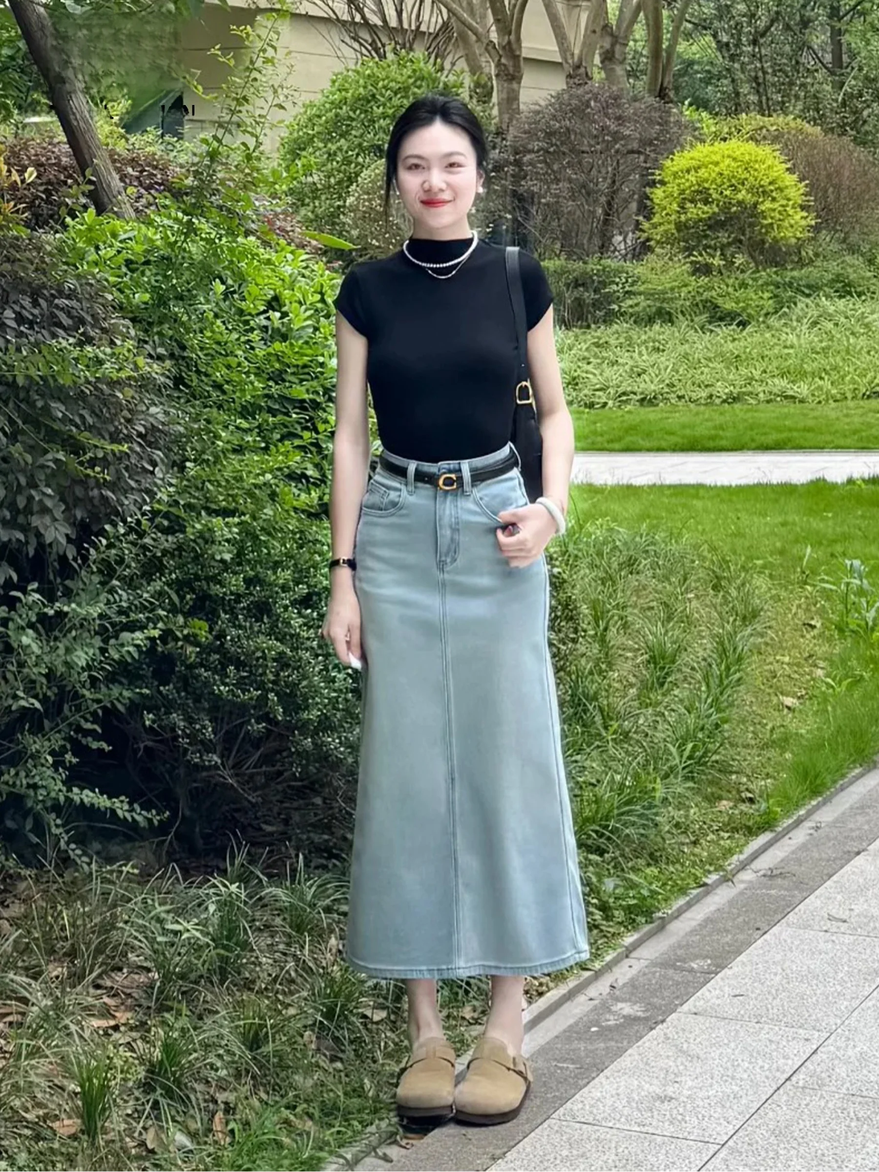 Light Blue Denim Style High Waist Straight Tube Skirt Women's Summer New Fashion Slimming Long Skirt Casual High Waist
Light Blue Denim Style High Waist Straight Tube Skirt Women's Summer New Fashion Slimming Long Skirt Casual High Waist