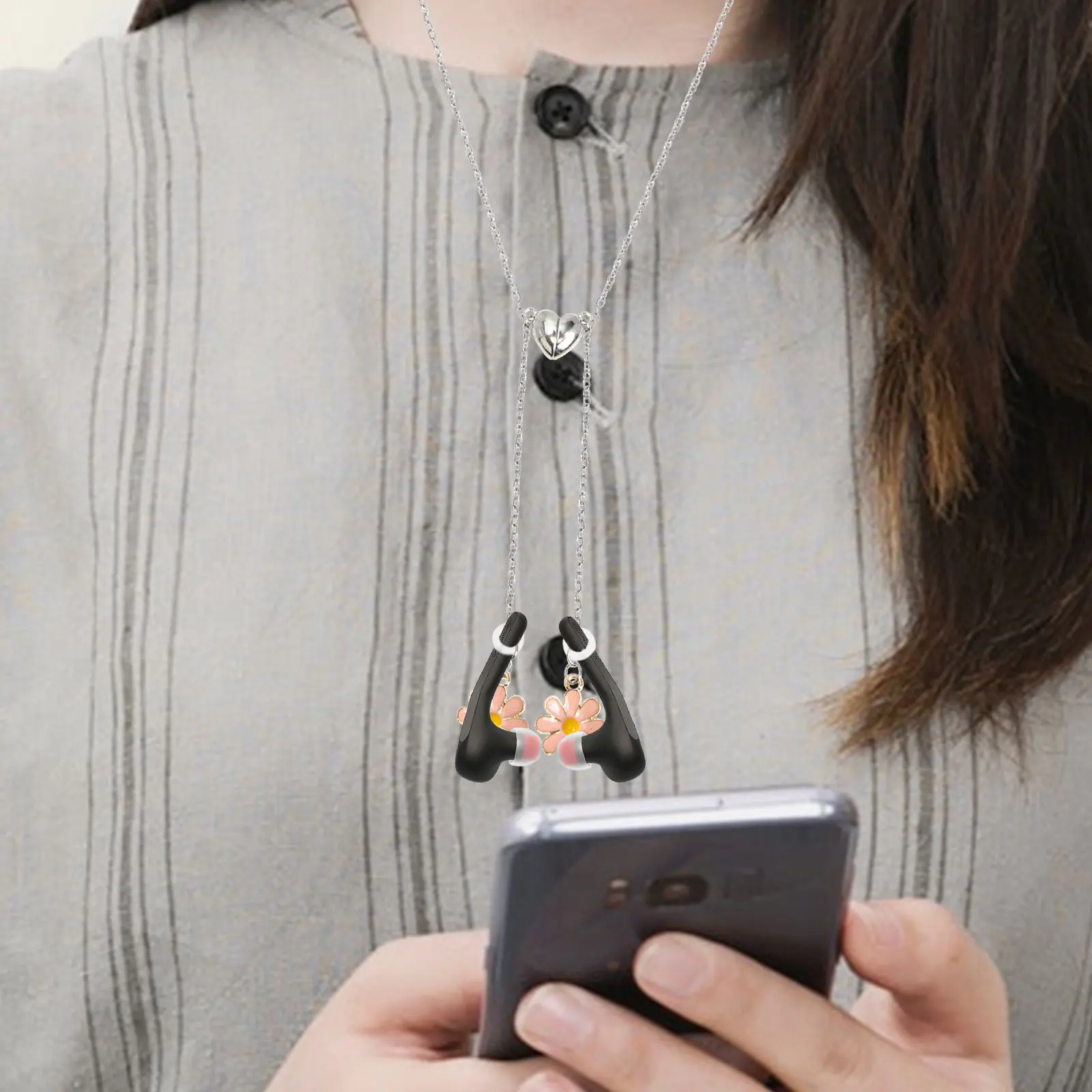 2pcs Earphone Anti-lost Chain Eyeglasses Chains Lanyards Holder Strap Cord Drop Wireless Earphone Linking Necklace White Pink
2pcs Earphone Anti-lost Chain Eyeglasses Chains Lanyards Holder Strap Cord Drop Wireless Earphone Linking Necklace White Pink