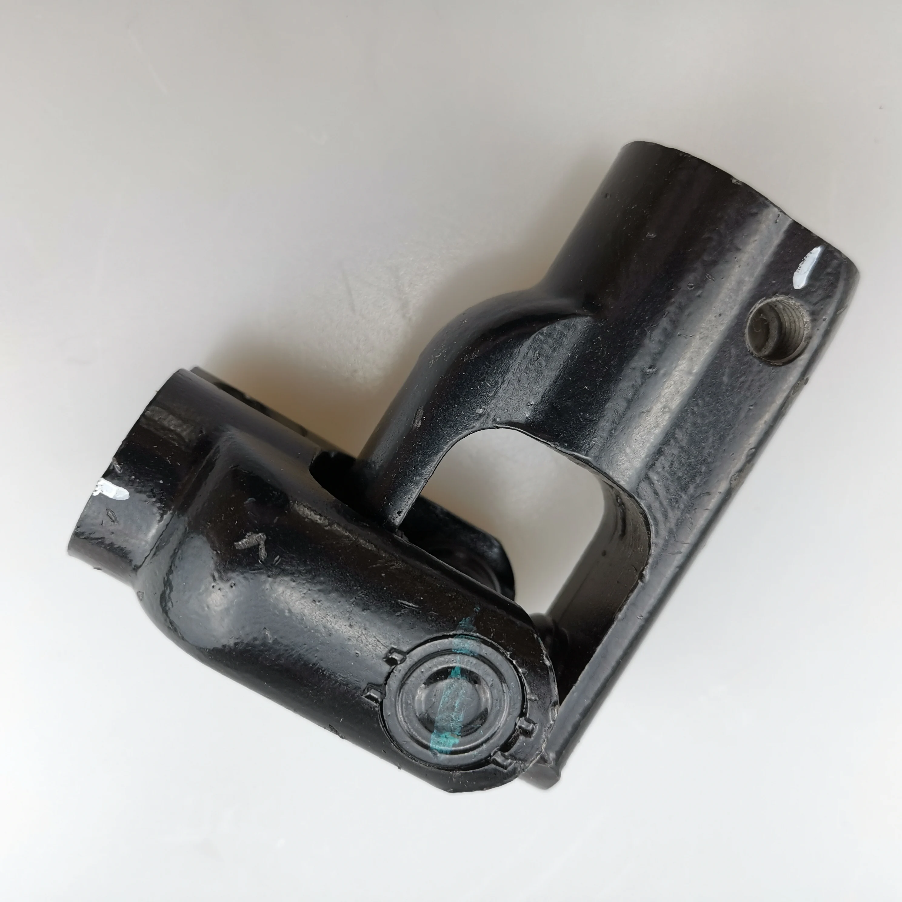 SAIC MAXUS V80 Universal Articulated Joint C00034175 C00156996
SAIC MAXUS V80 Universal Articulated Joint C00034175 C00156996