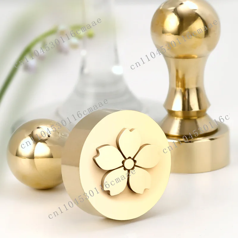 New Custom Ice Seal Circular 3 Cm -4.5 Cm Diameter Personalized Ice Seal Ice Mold
New Custom Ice Seal Circular 3 Cm -4.5 Cm Diameter Personalized Ice Seal Ice Mold