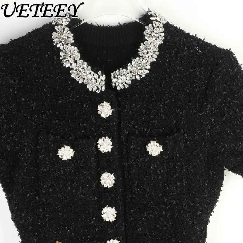 Французское элегантное тонкое платье с короткими рукавами и высокой талией, стразы, круглый вырез, осень-зима, новое короткое платье в светском стиле для женщин
Французское элегантное тонкое платье с короткими рукавами и высокой талией, стразы, круглый вырез, осень-зима, новое короткое платье в светском стиле для женщин