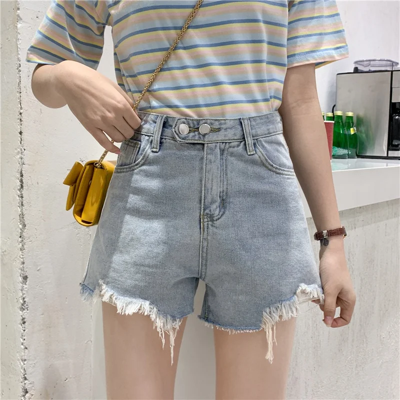 High Waist Wide Leg ort Jeans Women's Summer New Loose Chic plus Size A-Line Hot Pants Trendy Light Color Denim orts
High Waist Wide Leg ort Jeans Women's Summer New Loose Chic plus Size A-Line Hot Pants Trendy Light Color Denim orts