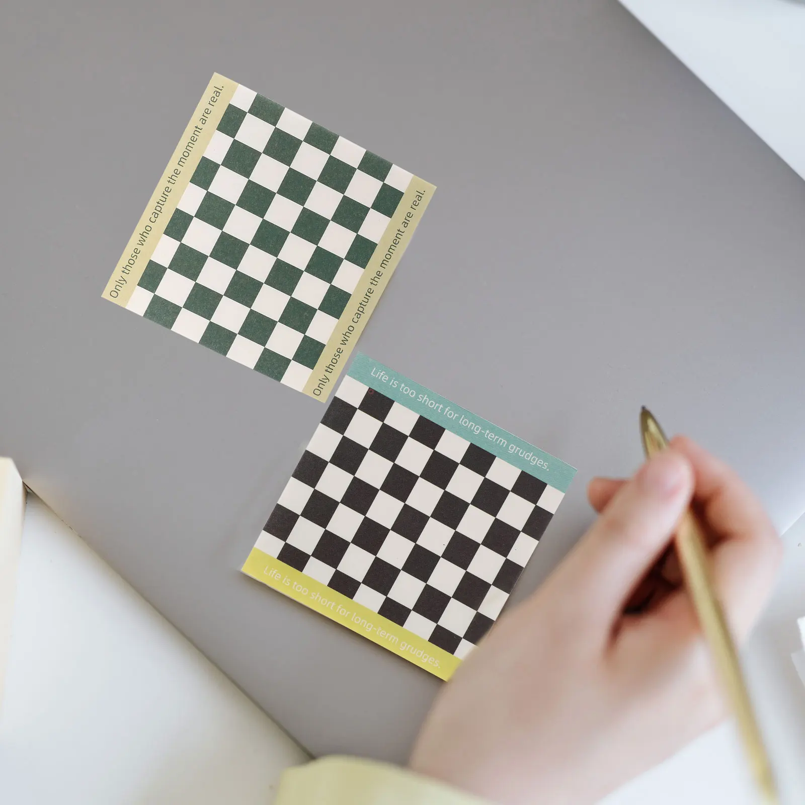 1pcs Memo Pad Notepad for Office Supplies Portable Compact Smooth Writing Paper Daily Use Pads for Family
1pcs Memo Pad Notepad for Office Supplies Portable Compact Smooth Writing Paper Daily Use Pads for Family