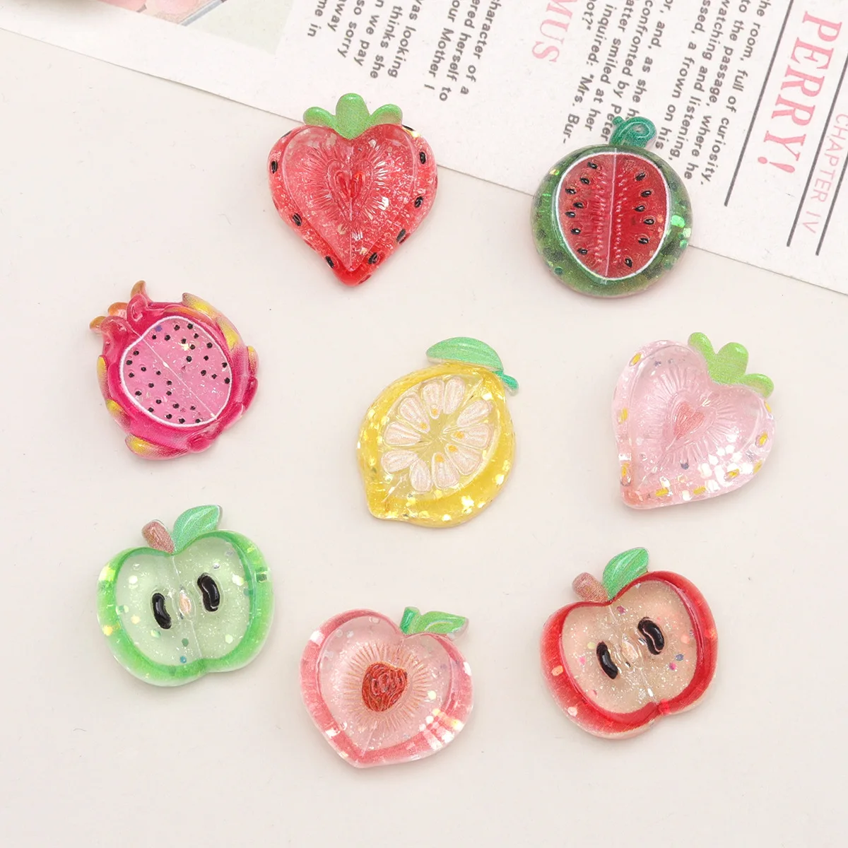 20 шт. милых мультяшных фруктовых подвесок из смолы, для рукоделия с кремовым клеем, для заколок для волос, чехлов для телефонов, пряжек для обуви
20 шт. милых мультяшных фруктовых подвесок из смолы, для рукоделия с кремовым клеем, для заколок для волос, чехлов для телефонов, пряжек для обуви
