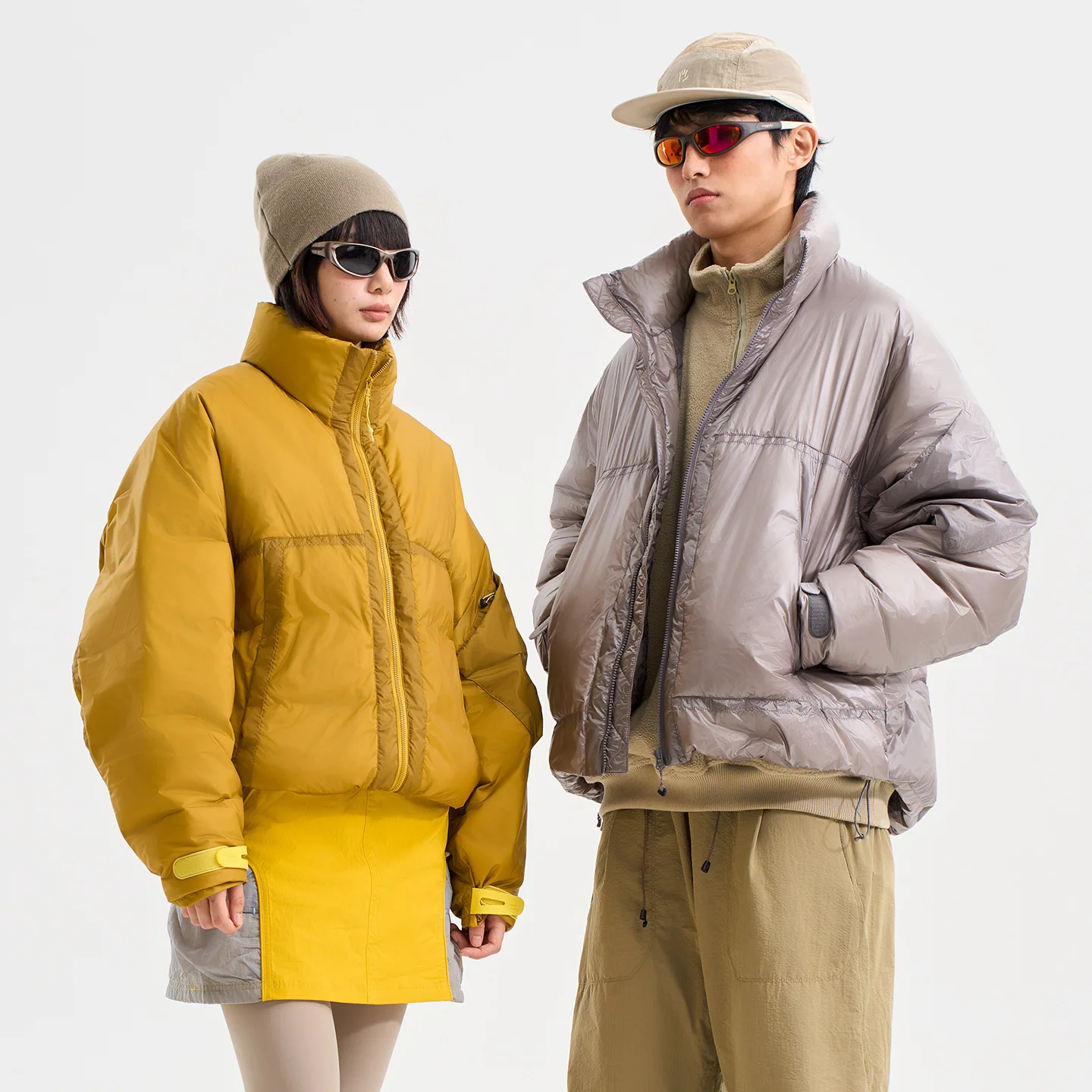 Outdoor White Duck Down Jacket for Men Women Winter Lightweight Loose Casual Waterproof Warm Couple Down Jacket Coat Outerwear
Outdoor White Duck Down Jacket for Men Women Winter Lightweight Loose Casual Waterproof Warm Couple Down Jacket Coat Outerwear